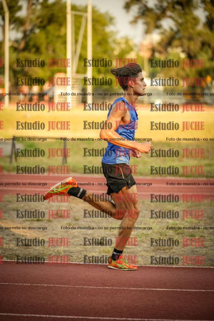 Fotos de los 5000 m llanos de mujeres y varones
