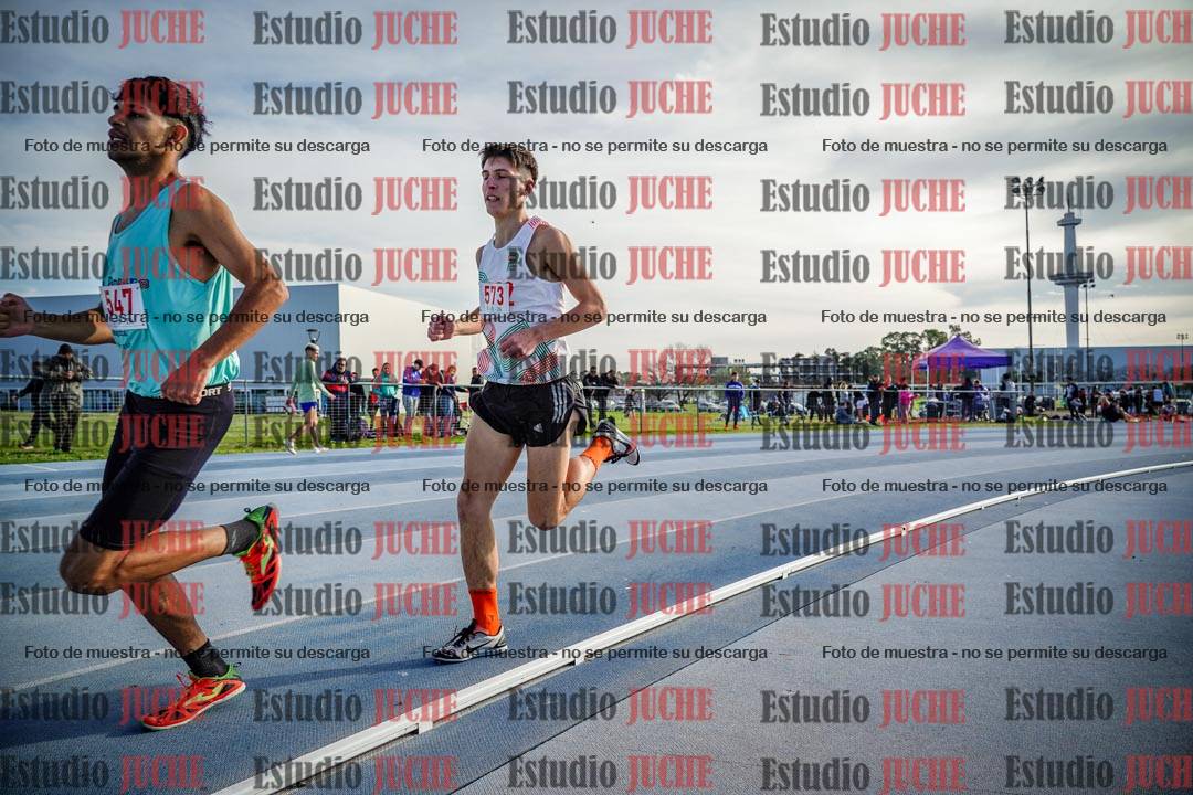 Fotos de los 1500 m llanos de varones