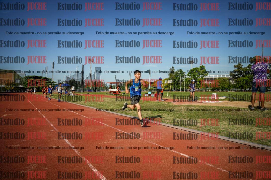 Fotos de los 1000 m llanos de varones
