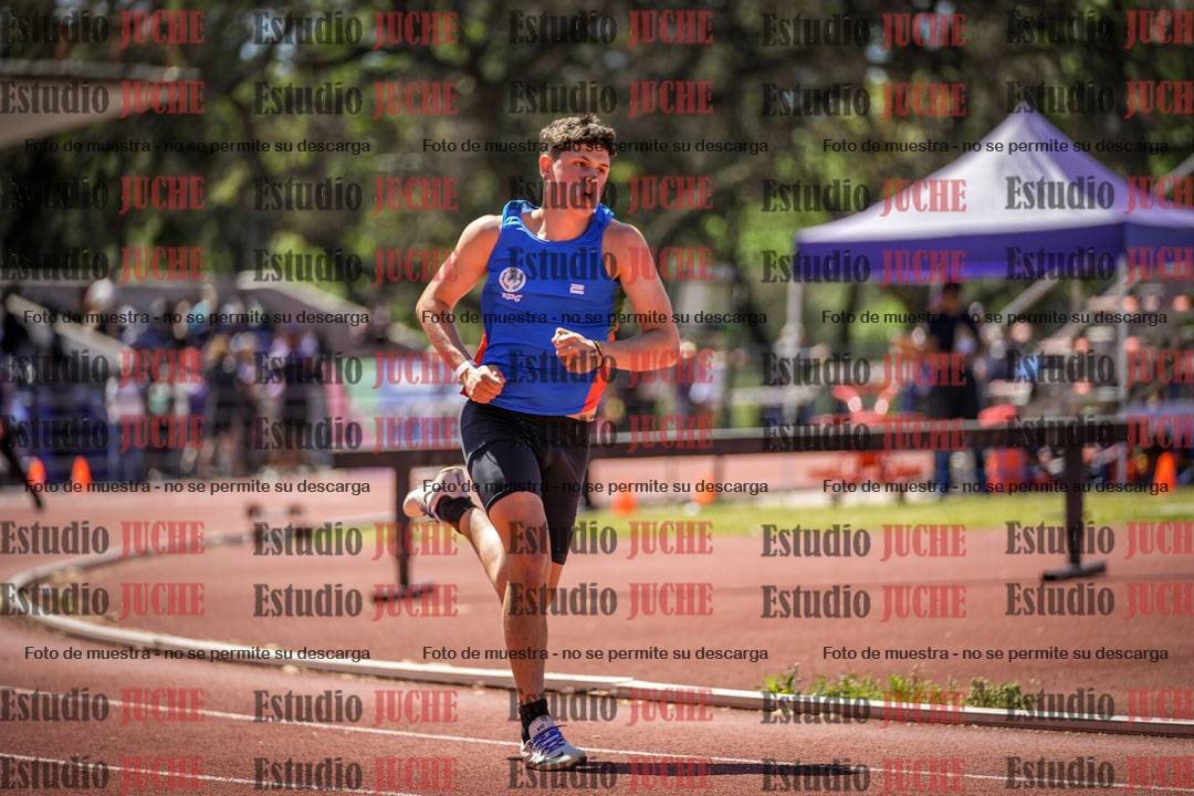 Fotos de los 400 m llanos de varones