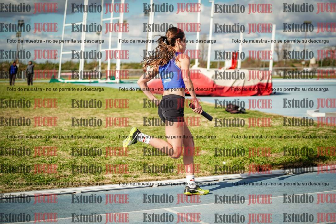 Fotos de las postas 4x400 m llanos de mujeres
