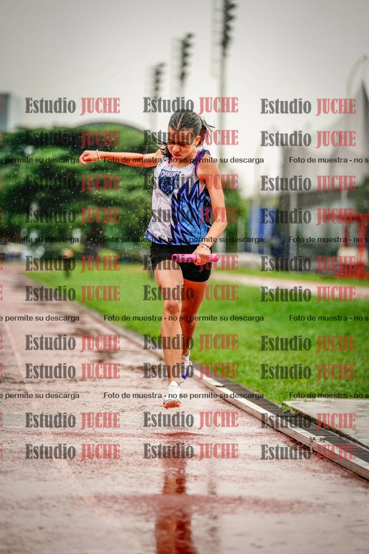 Fotos de las postas 4x400 m de mujeres