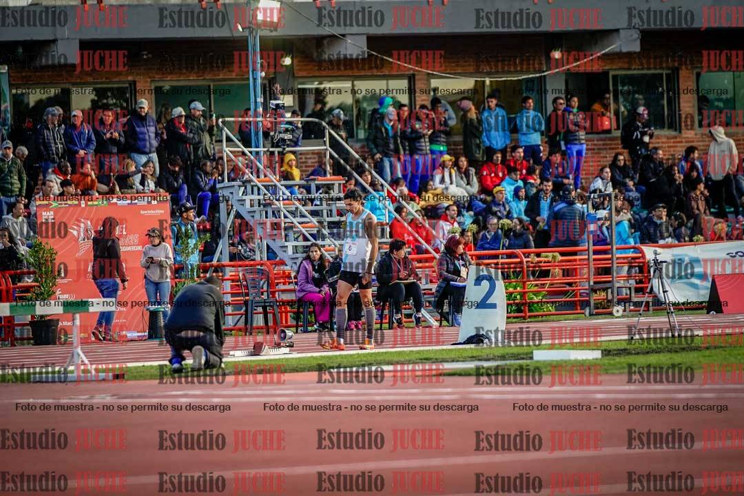 Fotos de los relevos 4x400 m de varones
