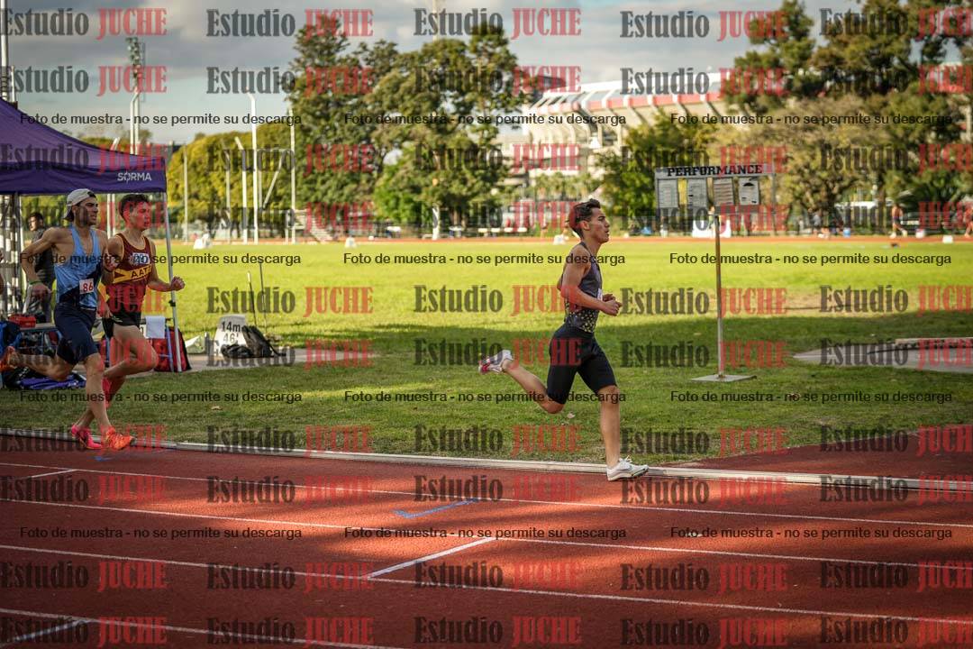 Fotos de los 1500 m llanos de varones