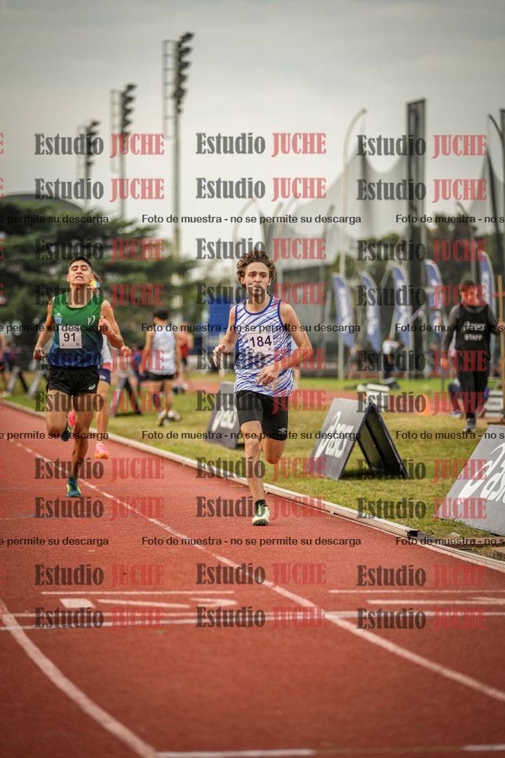 Fotos de los 1500 m llanos de varones