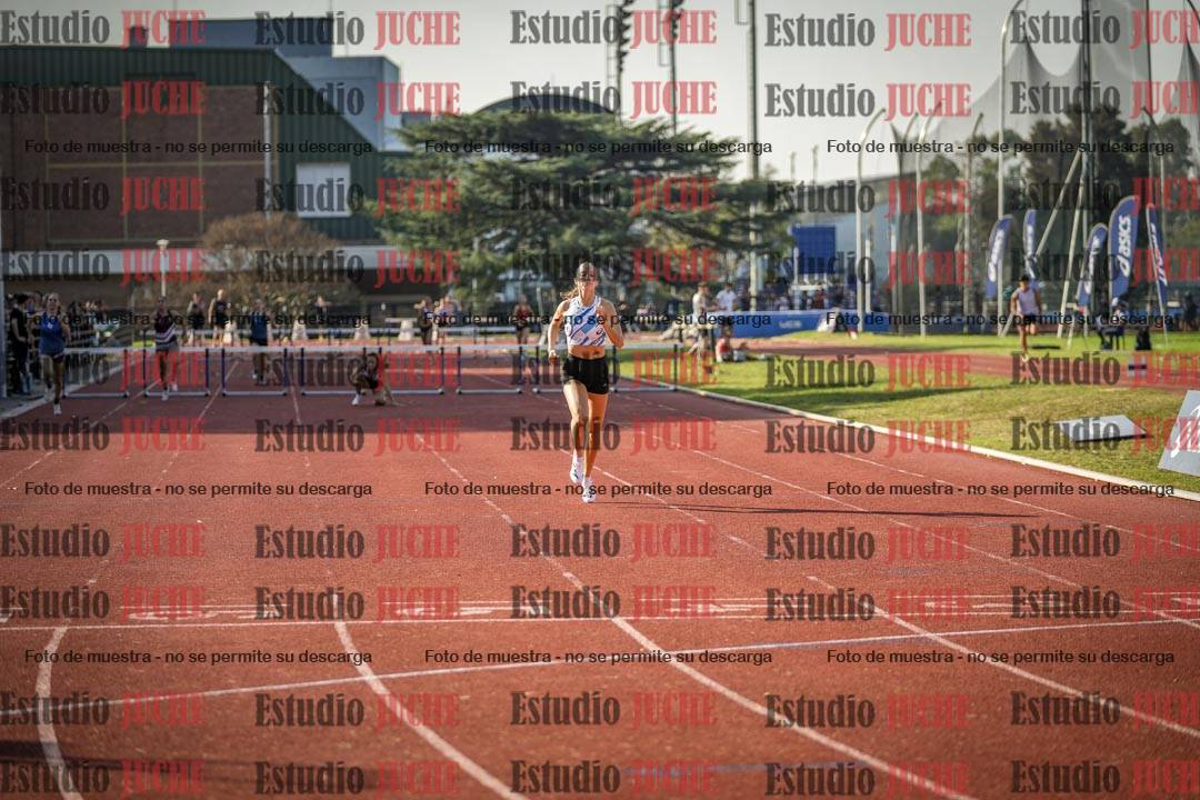 Fotos de los 400 m con vallas de mujeres