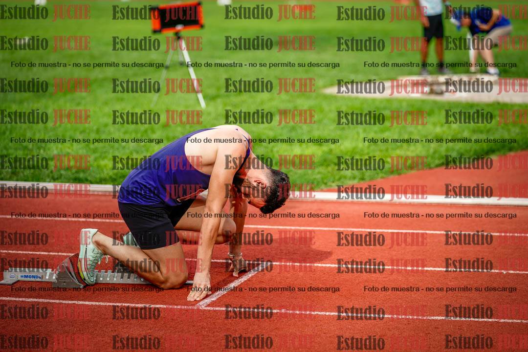 Fotos de los 400 m llanos de varones