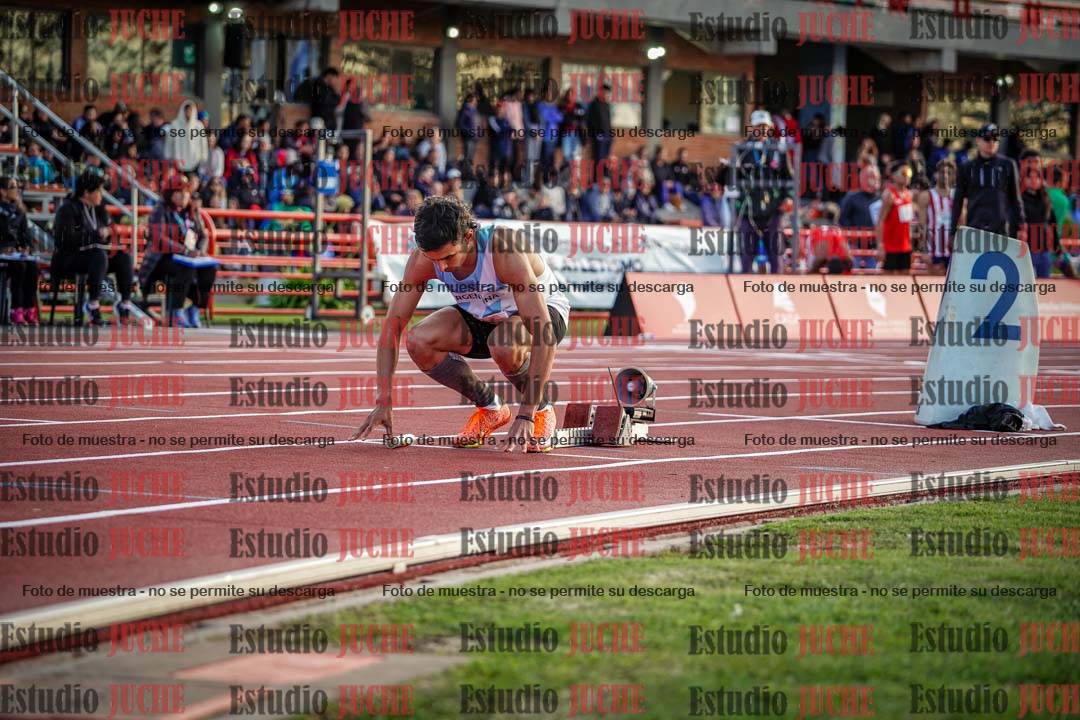 Fotos de los relevos 4x400 m de varones