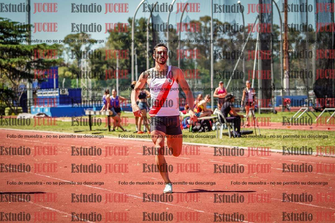 Fotos de los 400 m llanos de varones