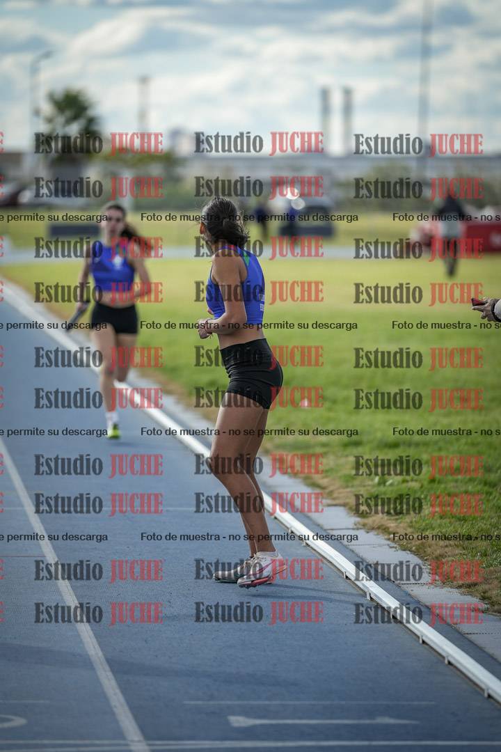 Fotos de las postas 4x400 m llanos de mujeres