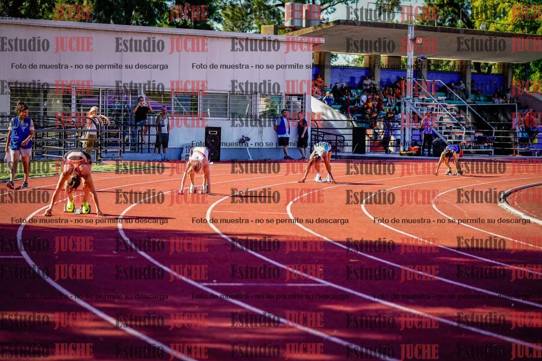 Fotos de las postas 4x100 m de mujeres