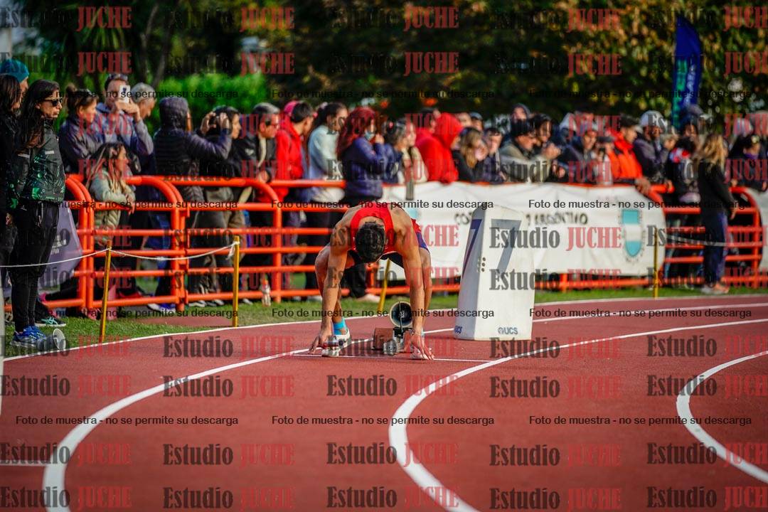 Fotos de los relevos 4x400 m de varones