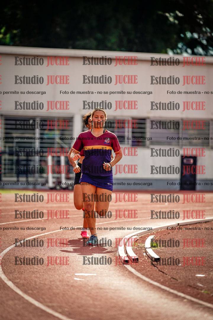 Fotos de los 800 m llanos de mujeres - hepta 7