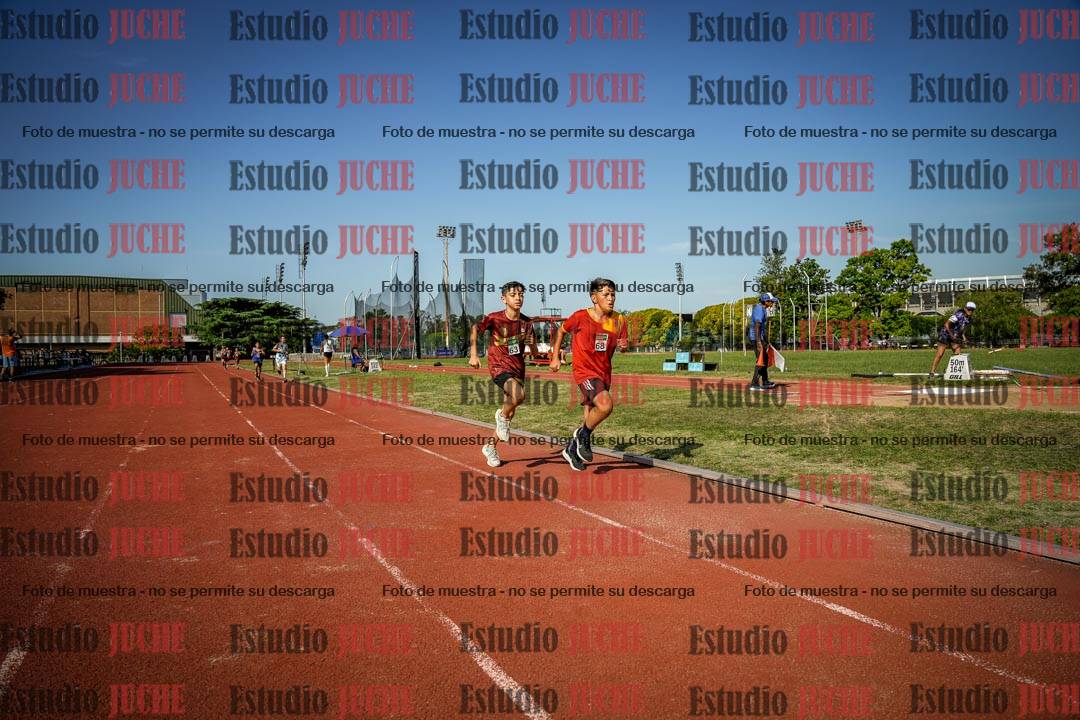 Fotos de los 1000 m llanos de varones