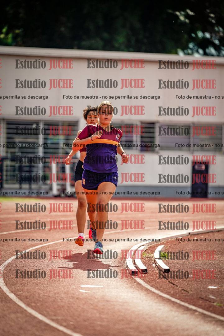 Fotos de los 800 m llanos de mujeres - hepta 7