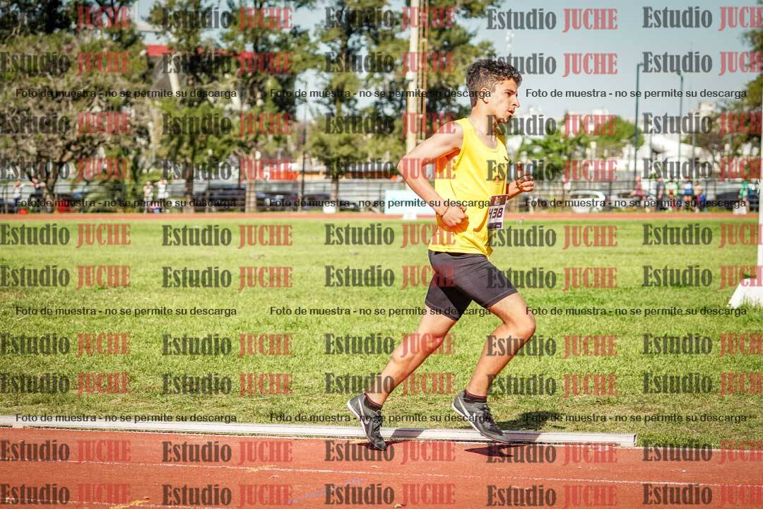 Fotos de los 600 m llanos de varones