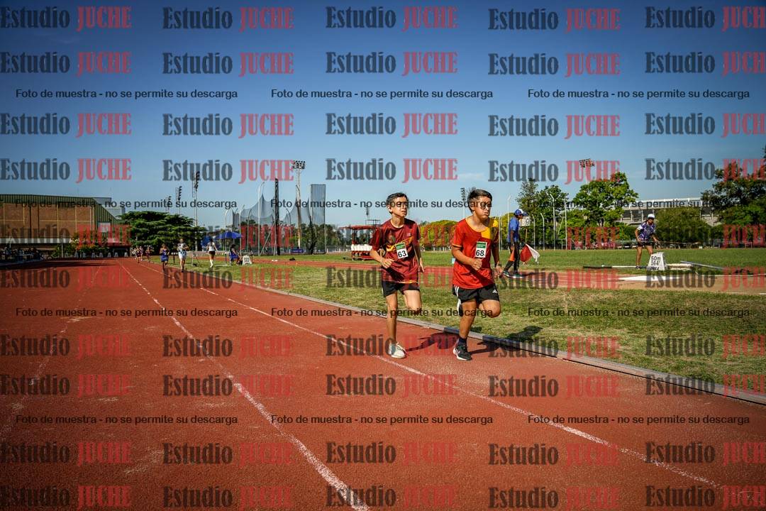 Fotos de los 1000 m llanos de varones