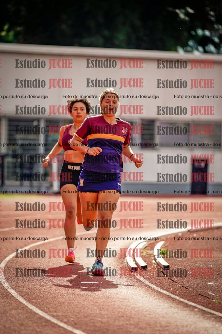 Fotos de los 800 m llanos de mujeres - hepta 7