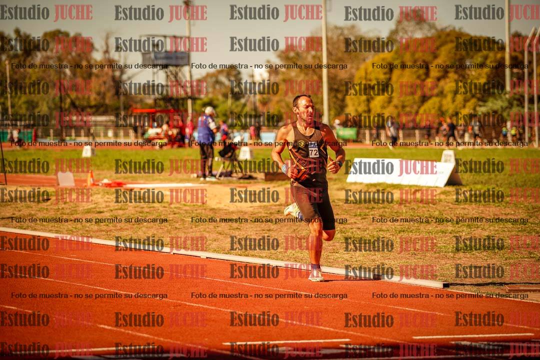 Fotos de los 800 m llanos de varones