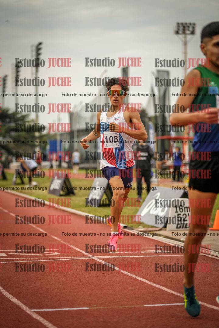 Fotos de los 1500 m llanos de varones