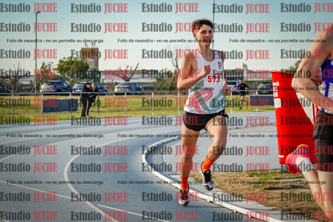 Fotos de los 1500 m llanos de varones
