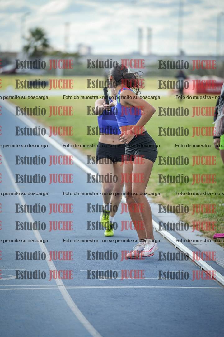 Fotos de las postas 4x400 m llanos de mujeres