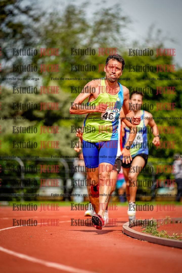 Fotos de los 3000 m llanos de varones