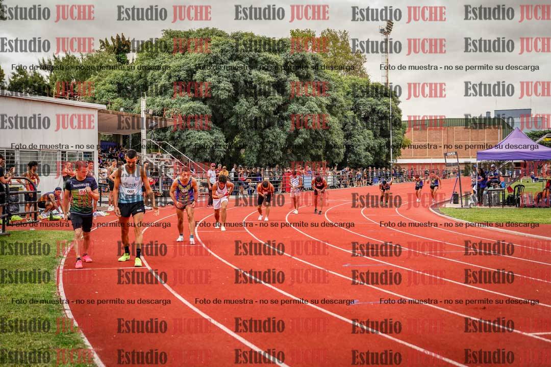 Fotos de los 800 m de varones