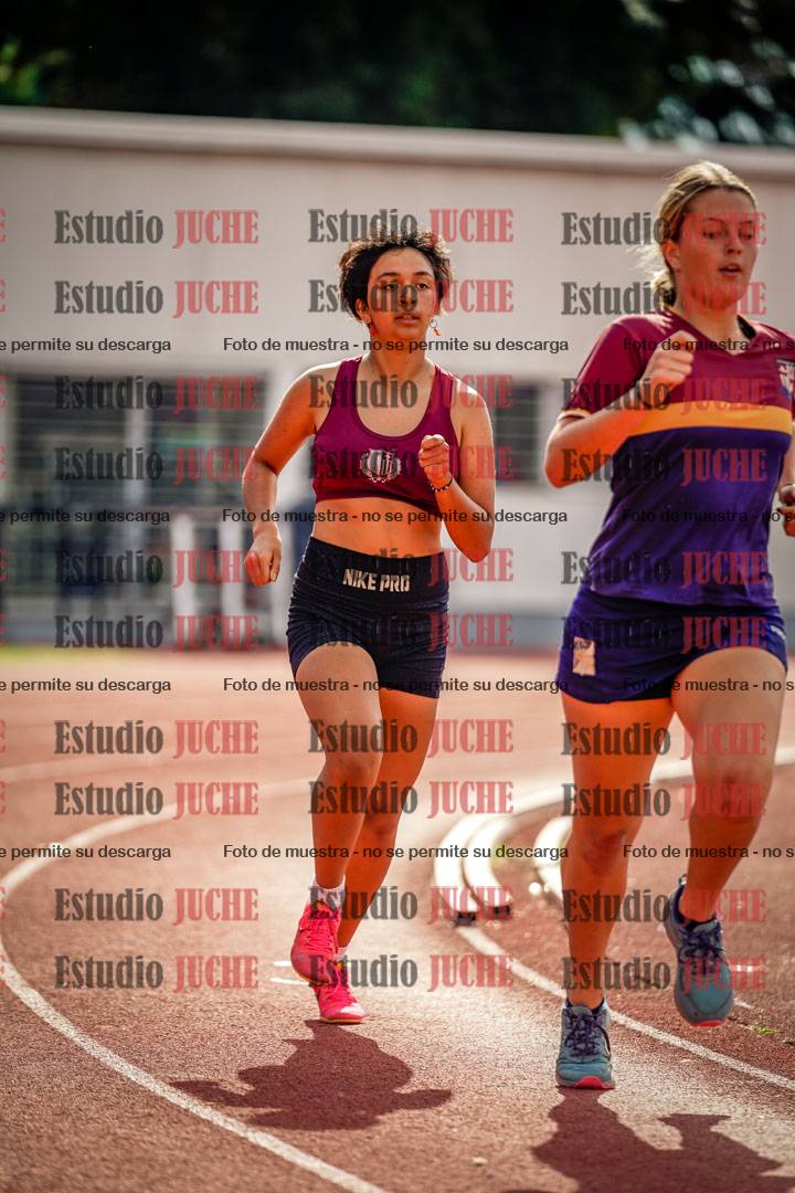 Fotos de los 800 m llanos de mujeres - hepta 7