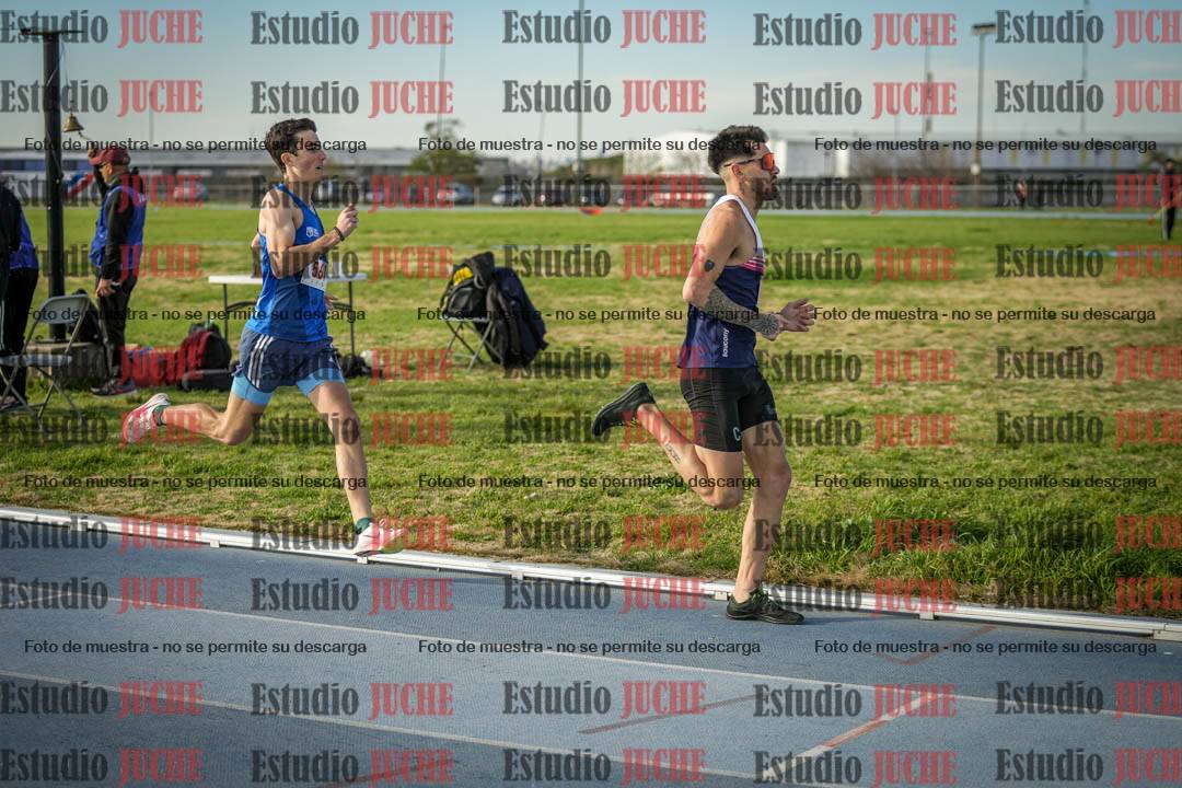 Fotos de los 1500 m llanos de varones