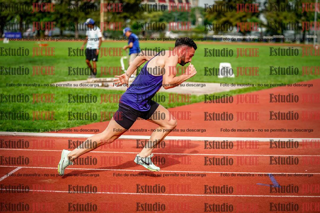 Fotos de los 400 m llanos de varones