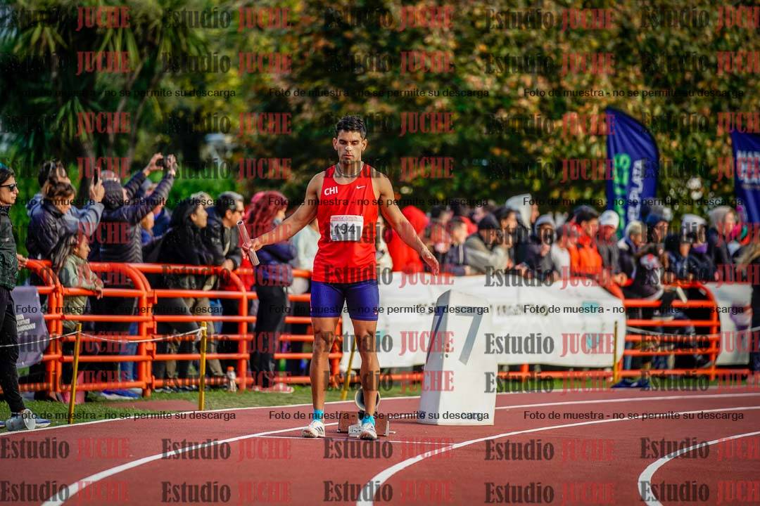 Fotos de los relevos 4x400 m de varones