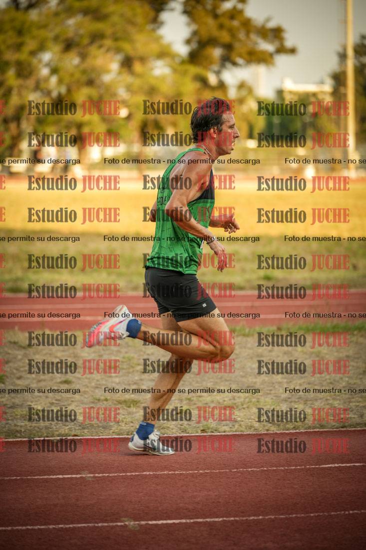 Fotos de los 5000 m llanos de mujeres y varones