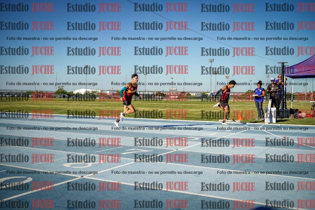 Fotos de los 400 m llanos de varones