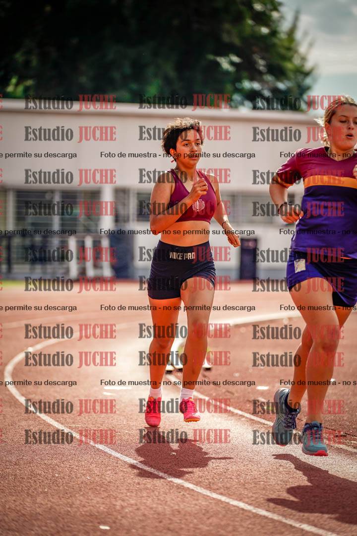Fotos de los 800 m llanos de mujeres - hepta 7