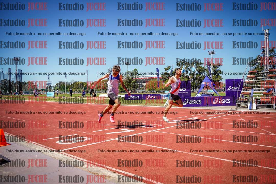 Fotos de los 400 m llanos de varones