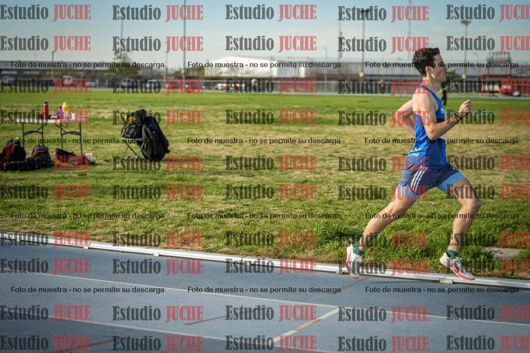 Fotos de los 1500 m llanos de varones