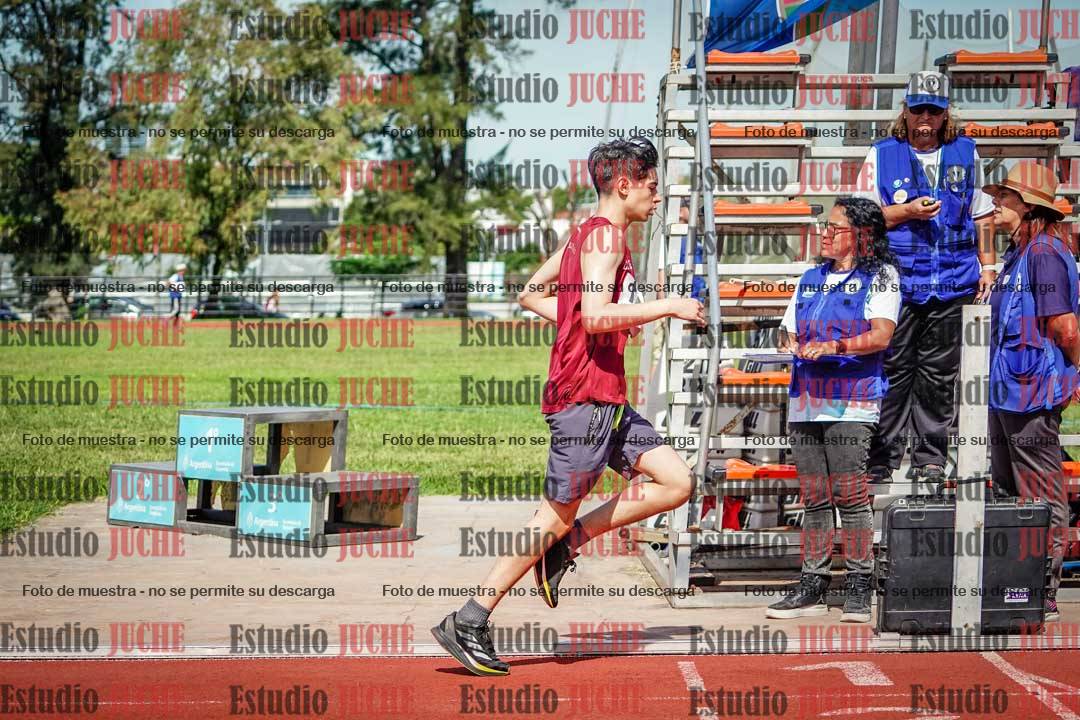 Fotos de los 600 m de varones