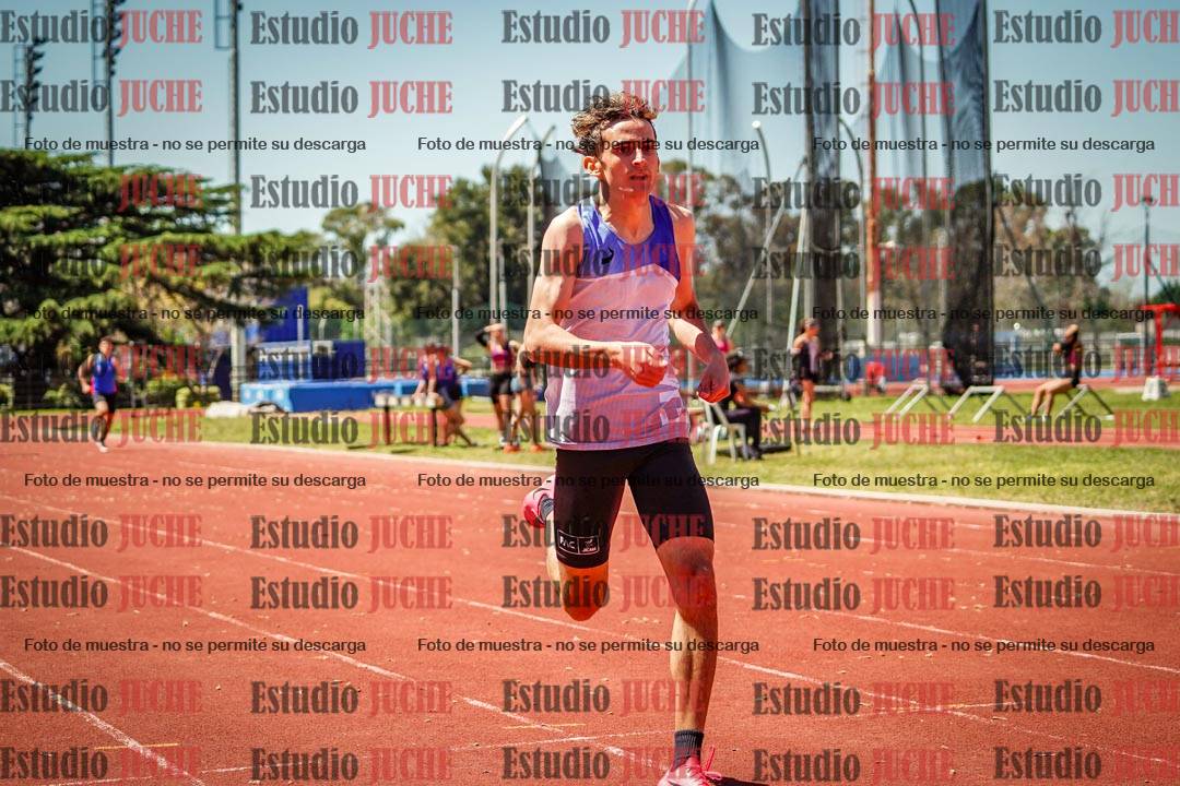 Fotos de los 400 m llanos de varones