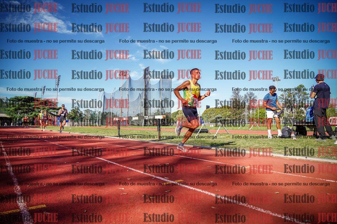 Fotos de los 5000 m llanos de varones