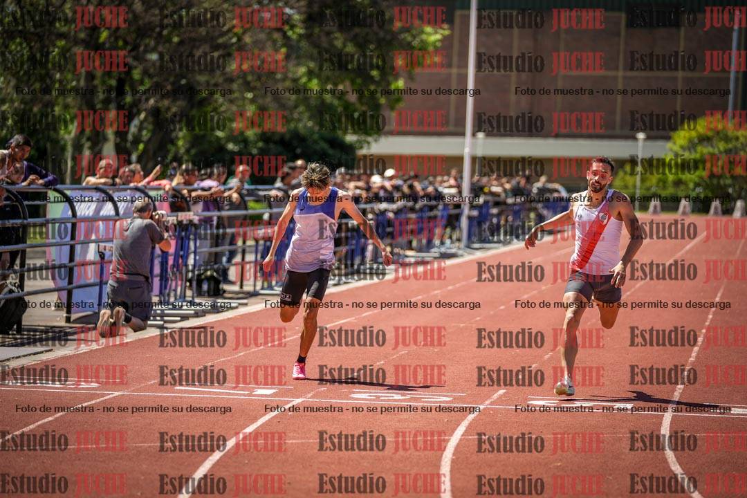 Fotos de los 400 m llanos de varones