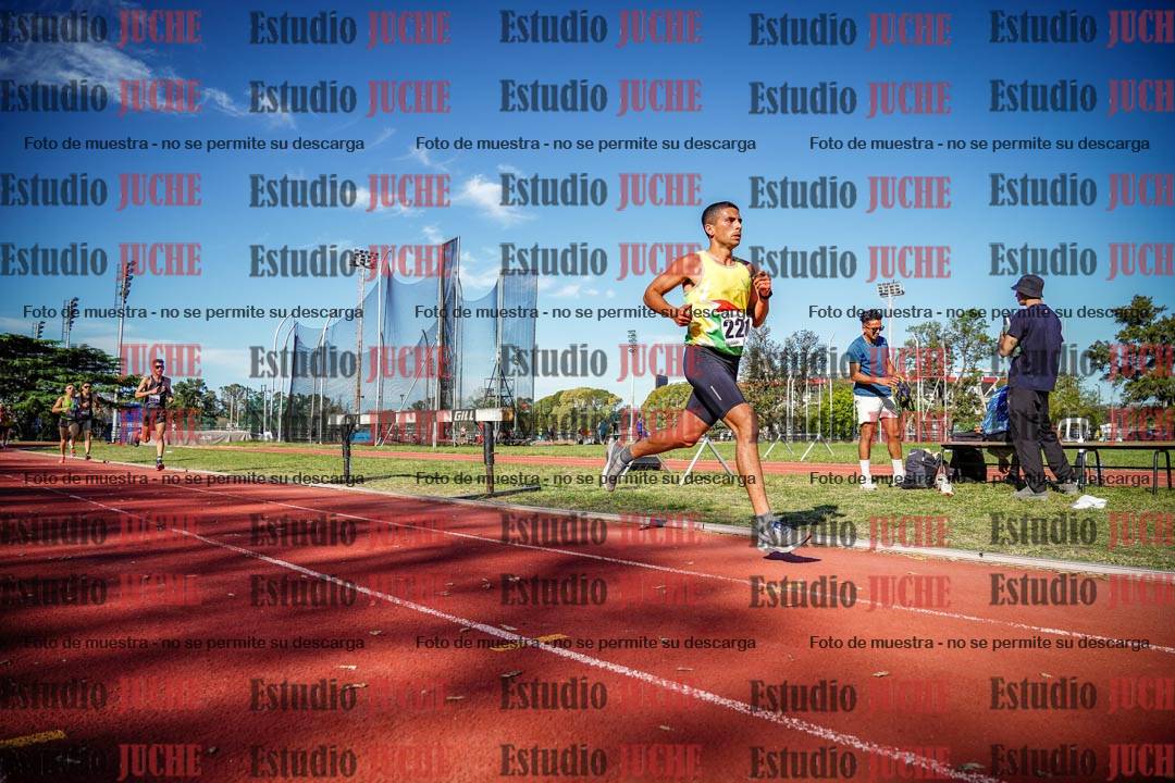 Fotos de los 5000 m llanos de varones