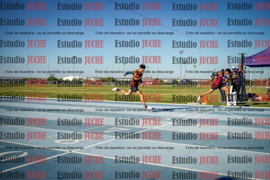 Fotos de los 400 m llanos de varones