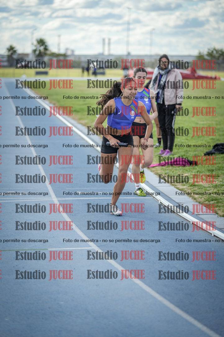Fotos de las postas 4x400 m llanos de mujeres