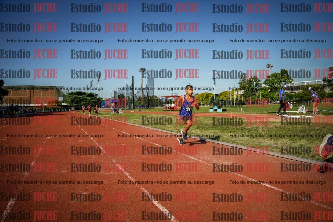 Fotos de los 1000 m llanos de varones