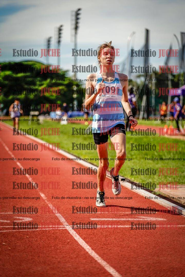 Fotos de los 600 m de varones