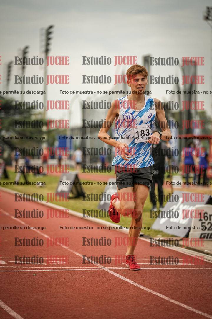 Fotos de los 1500 m llanos de varones