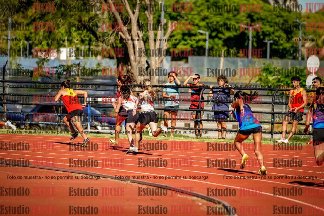 Fotos de las postas 4x100 m de mujeres