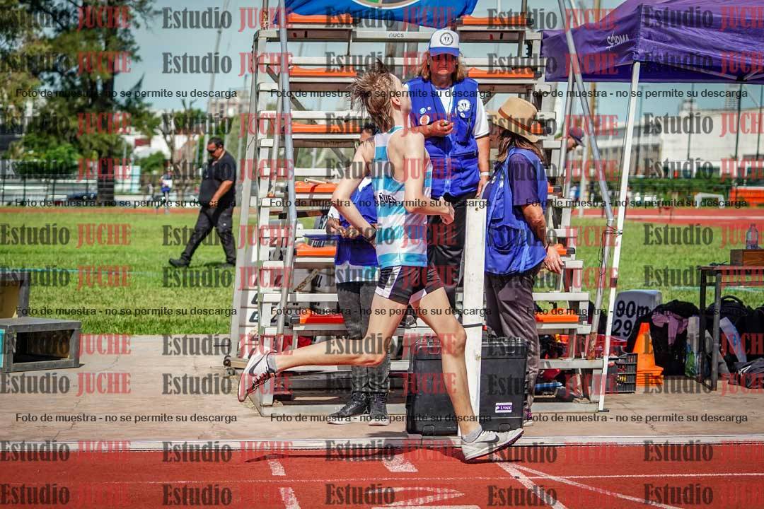 Fotos de los 600 m de varones