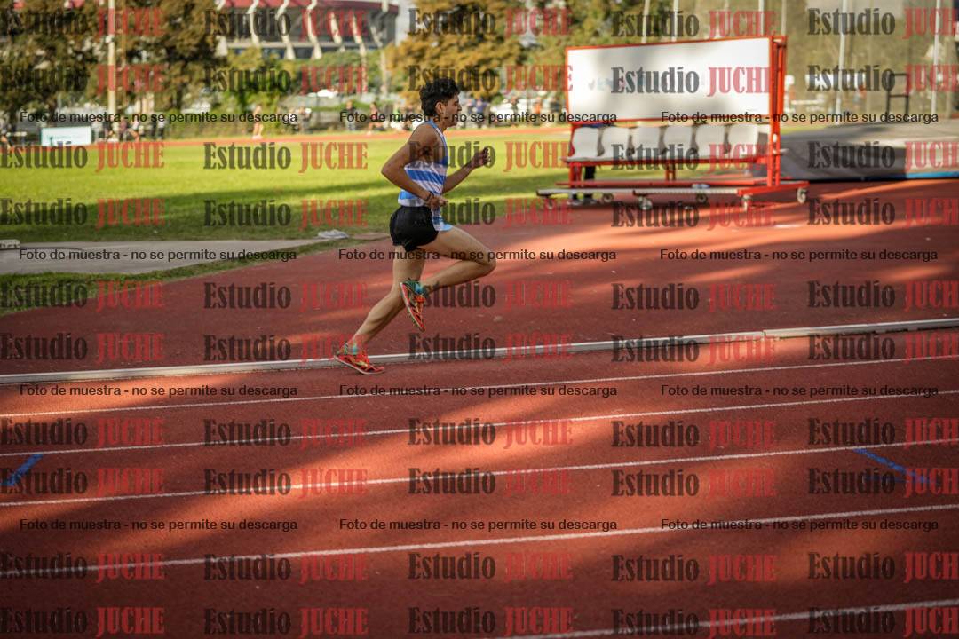 Fotos de los 1500 m llanos de varones